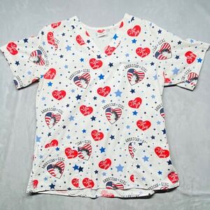 I Love Lucy‎ Uniforms Scrub Top Women's L White Red Blue Stars Patriotic Print